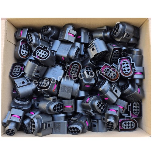 Wtyczki 42122200.jpg