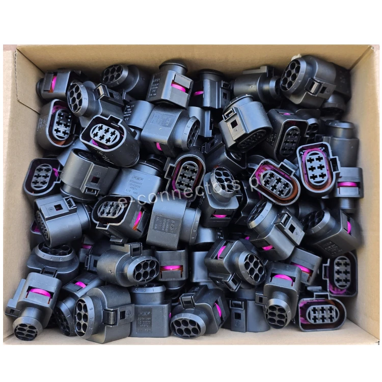 Wtyczki 42122200.jpg