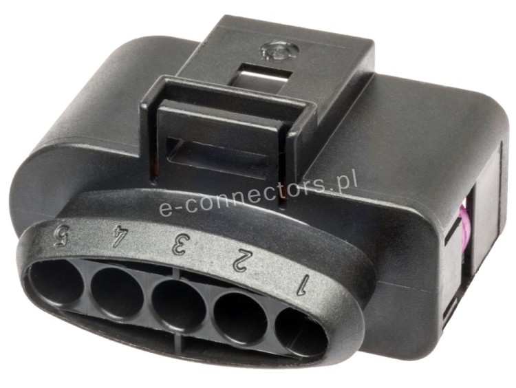 4D0973725 VW.jpg
