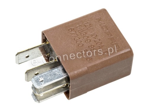 Przekaźnik samochodowy 10A (NC) 20A(NO).jpg